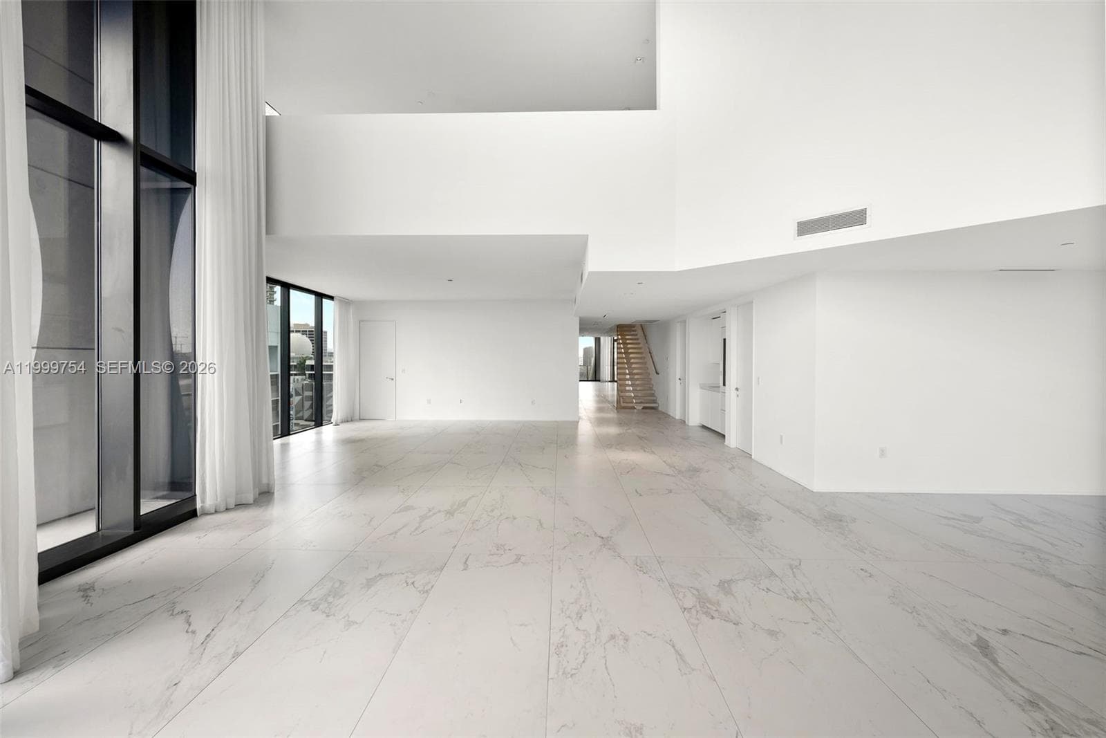 1000 Biscayne Blvd # 1201, Miami FL 33132 — 51
