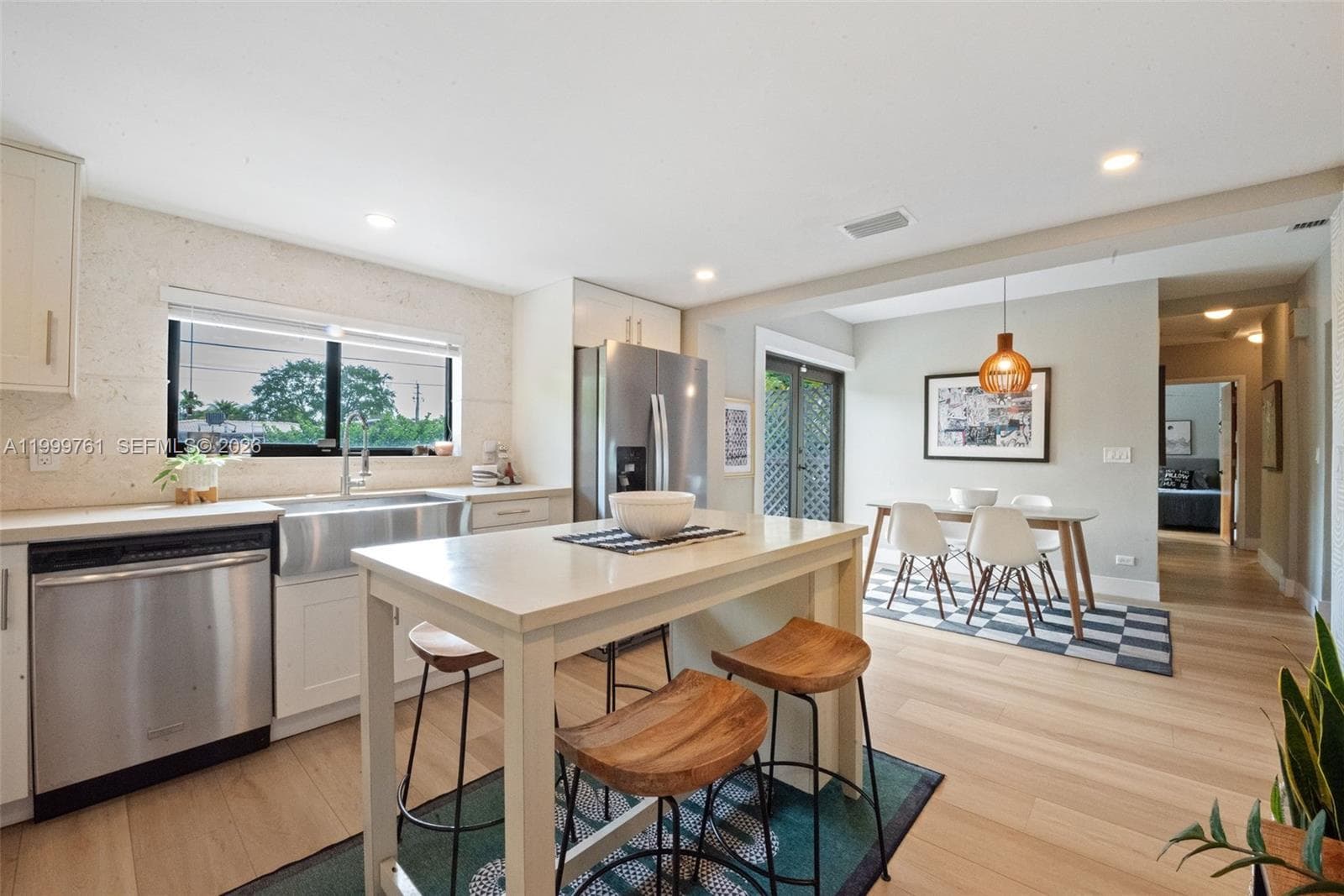 281 Pocatella St, Miami Springs FL 33166 — 17