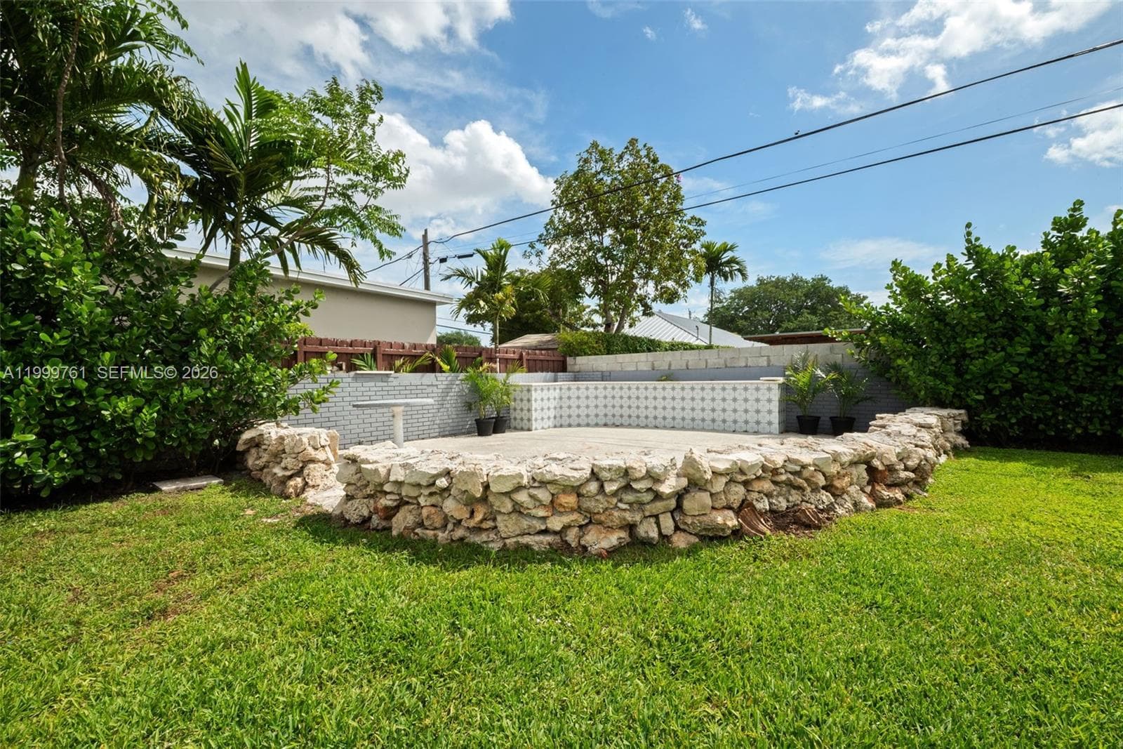 281 Pocatella St, Miami Springs FL 33166 — 29