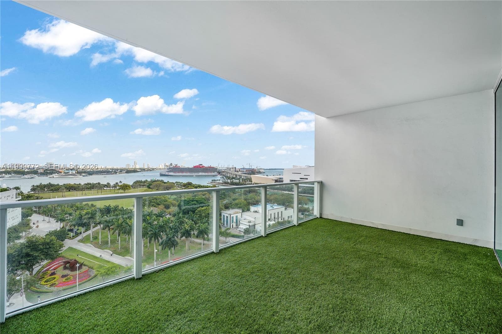 1040 Biscayne Blvd # 1001, Miami FL 33132 — 26