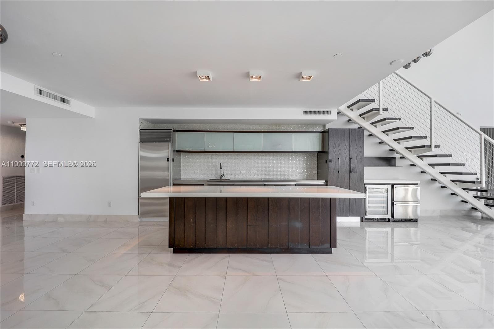 1040 Biscayne Blvd # 1001, Miami FL 33132 — 5