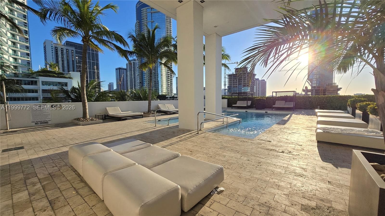 1040 Biscayne Blvd # 1001, Miami FL 33132 — 35