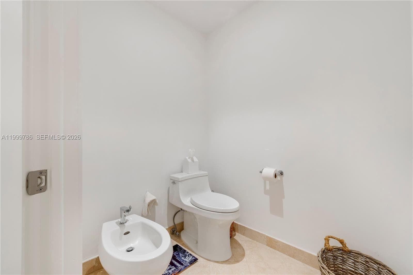 789 Crandon Blvd # 1003, Key Biscayne FL 33149 — 21