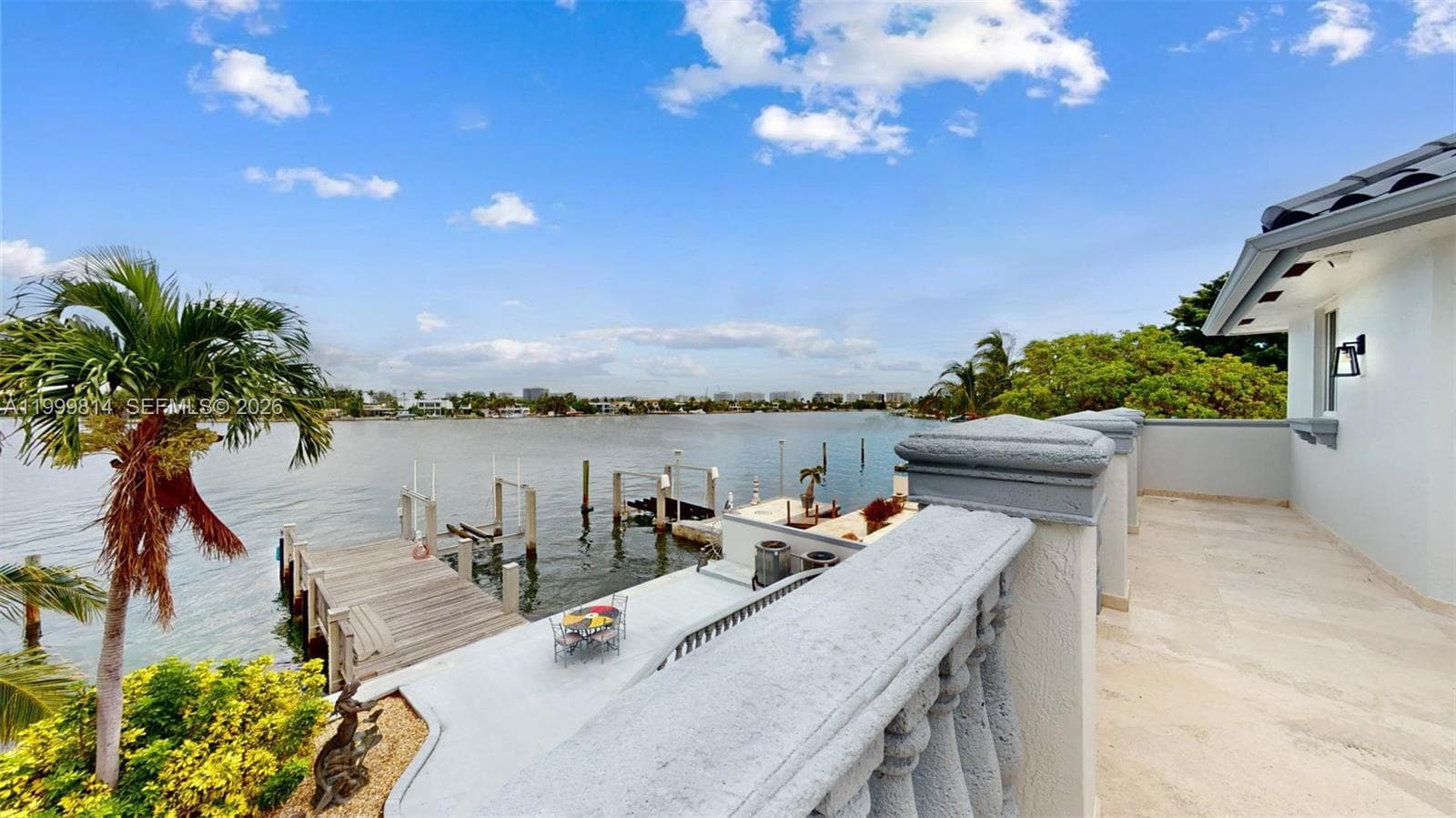1131 Stillwater Dr, Miami Beach FL 33141 — 36