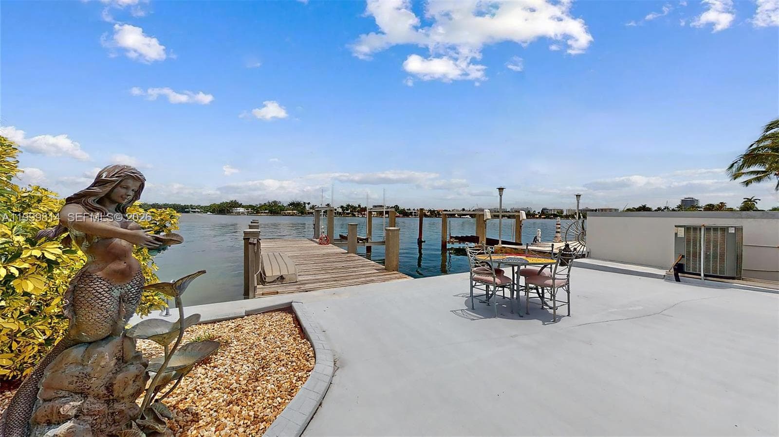 1131 Stillwater Dr, Miami Beach FL 33141 — 59