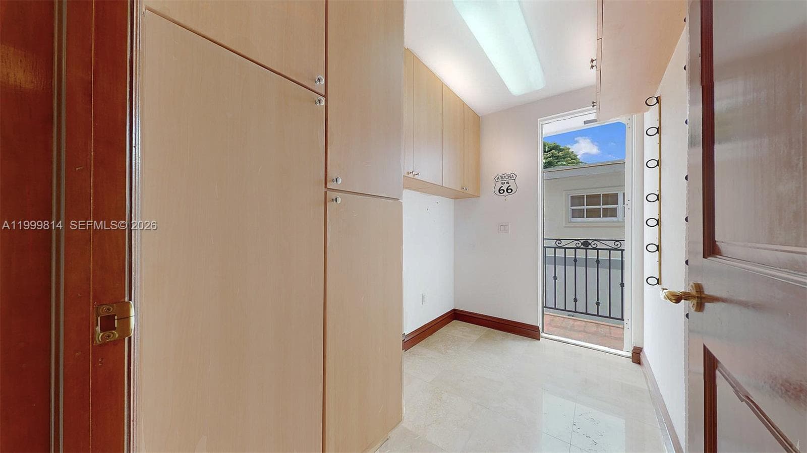 1131 Stillwater Dr, Miami Beach FL 33141 — 15