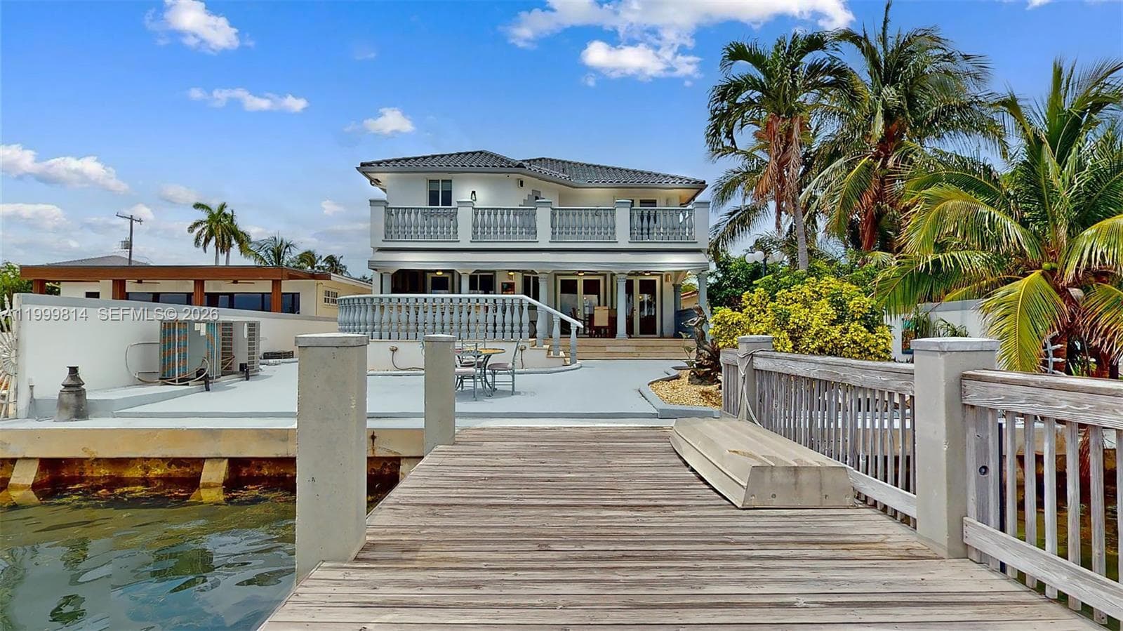 1131 Stillwater Dr, Miami Beach FL 33141 — 64