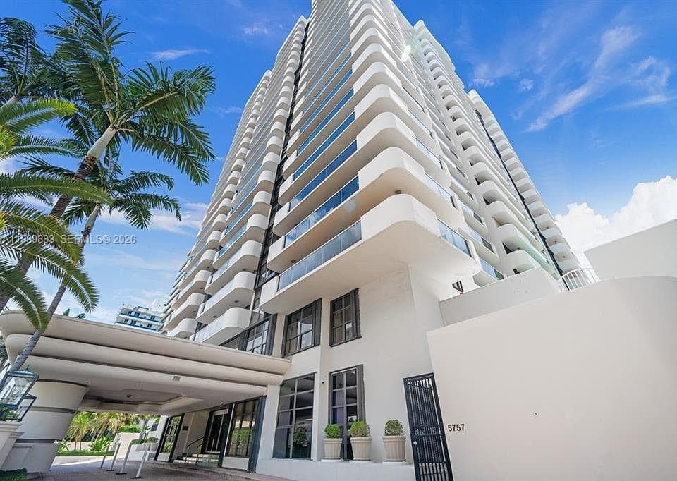 5757 Collins Ave # 1003, Miami Beach FL 33140 — 61