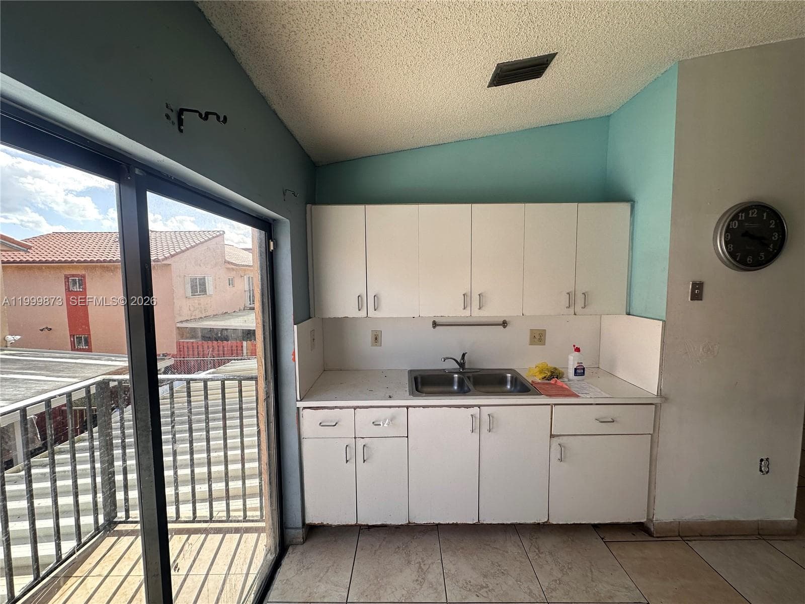 7952 W 29th Way # 202, Hialeah FL 33018 — 4