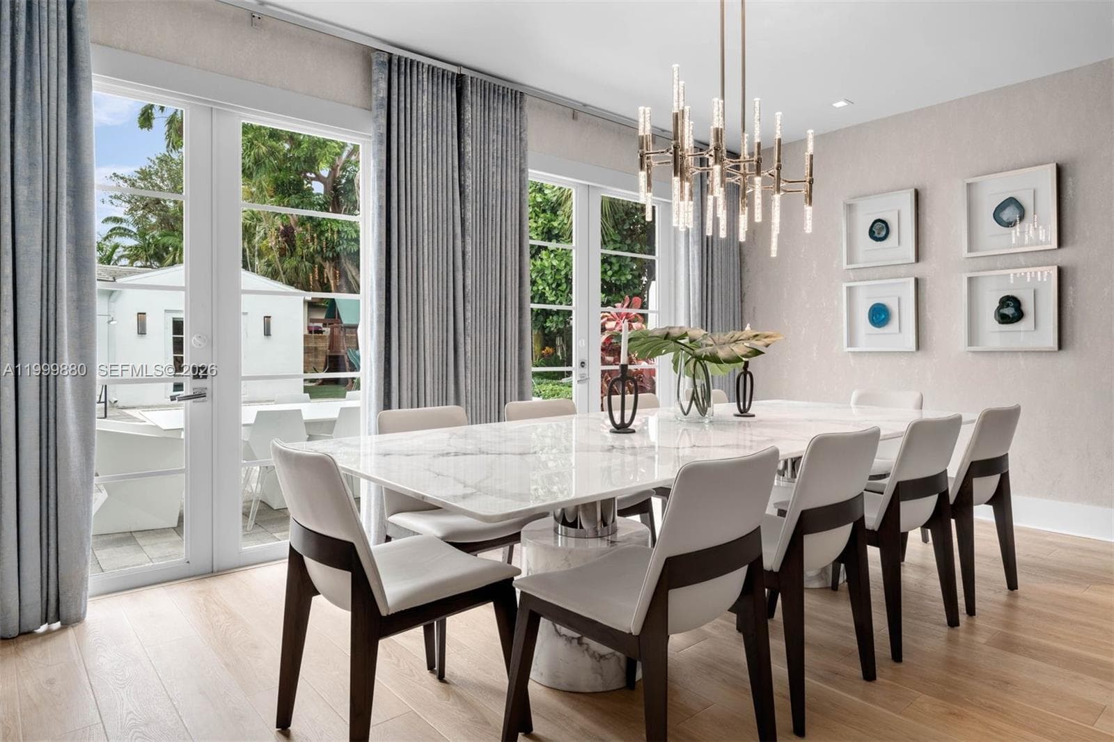2887 Pine Tree Dr, Miami Beach FL 33140 — 6