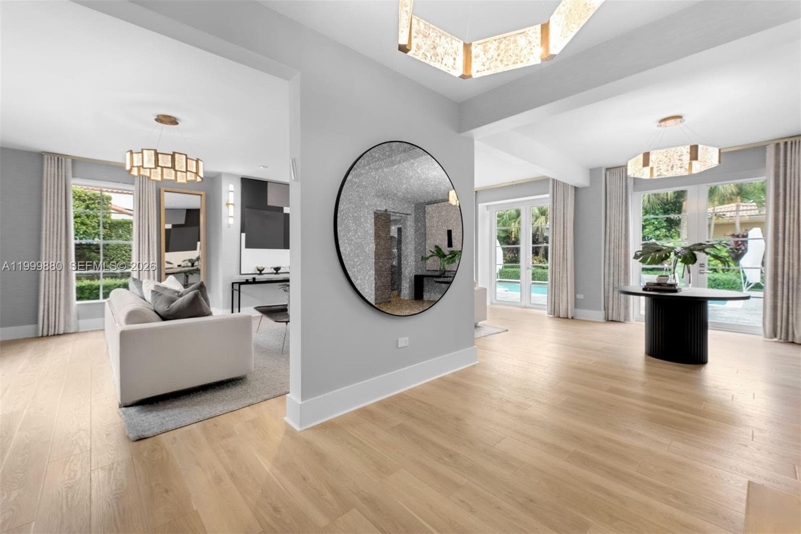 2887 Pine Tree Dr, Miami Beach FL 33140 — 11