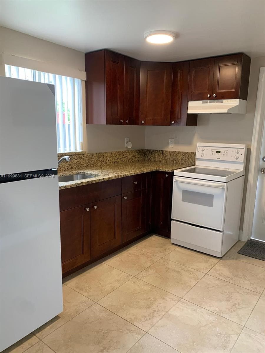 19121 NE Miami Ct # 1, Miami FL 33179 — 3