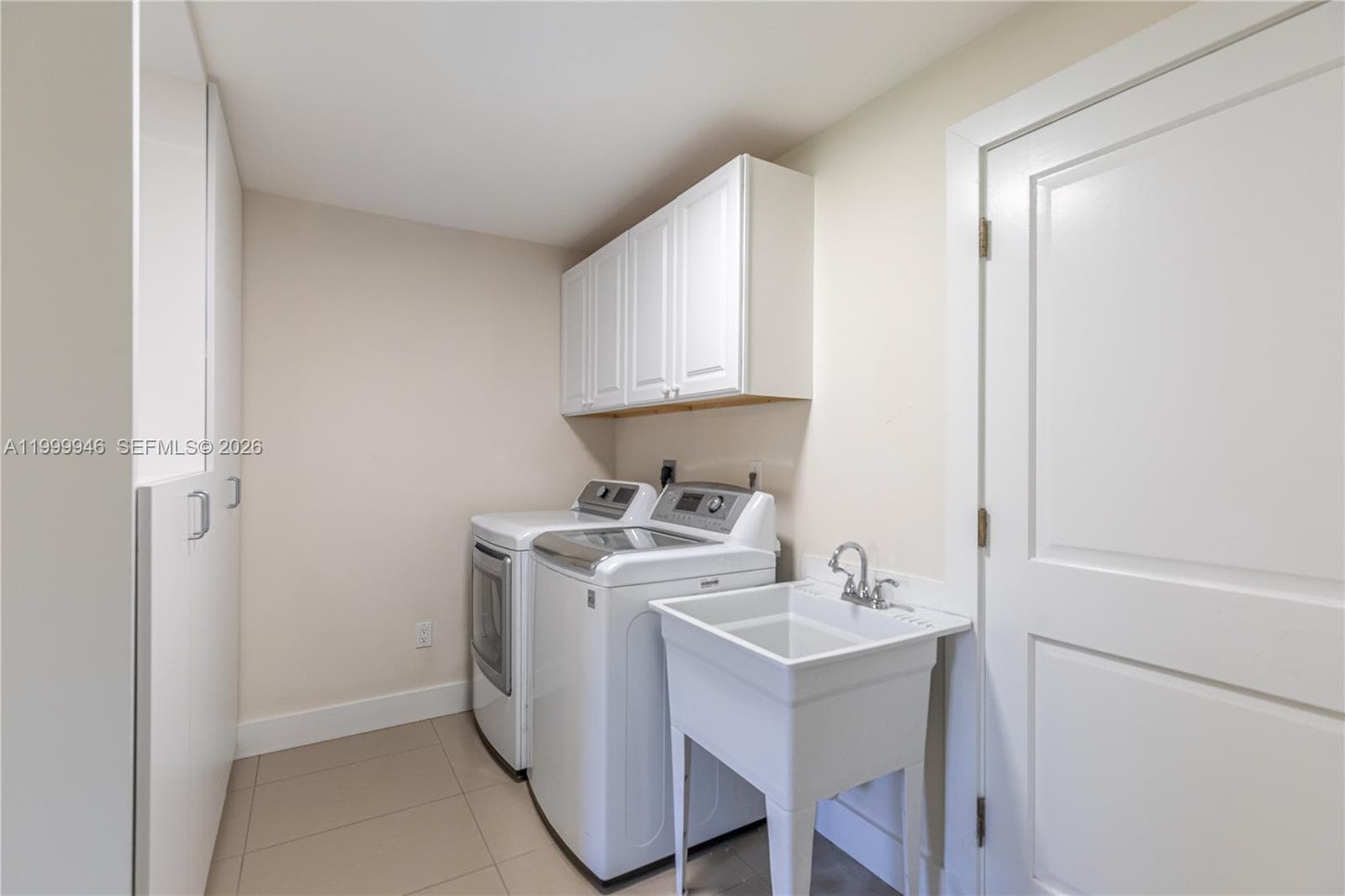 13303 SW 58th Ave, Pinecrest FL 33156 — 23