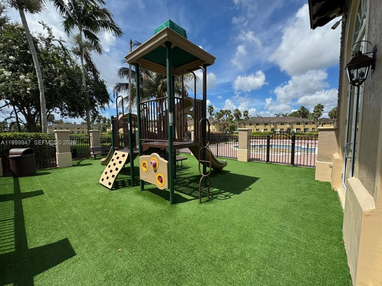 1690 NE 33rd Ave # 6, Homestead FL 33033 — 22