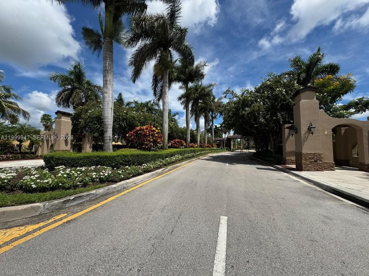 1690 NE 33rd Ave # 6, Homestead FL 33033 — 25