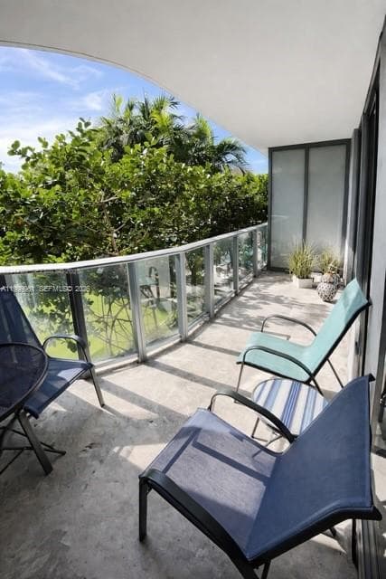 121 NE 34th St # 814, Miami FL 33137 — 12