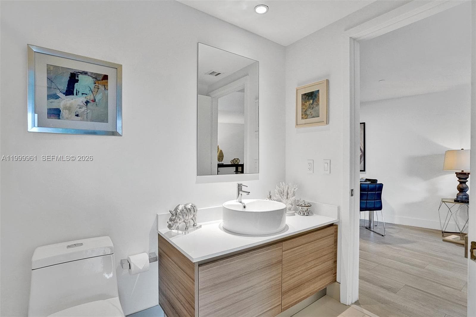 121 NE 34th St # 814, Miami FL 33137 — 9