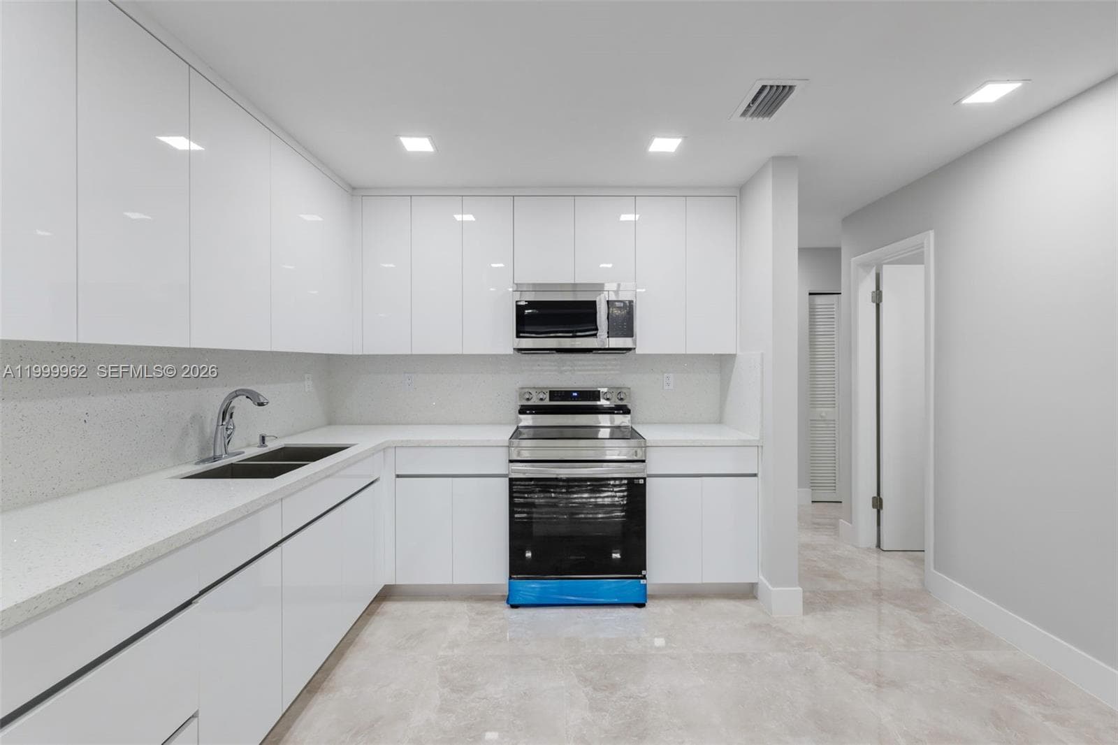 15685 SW 82nd Cir Ln # 28, Miami FL 33193 — 12