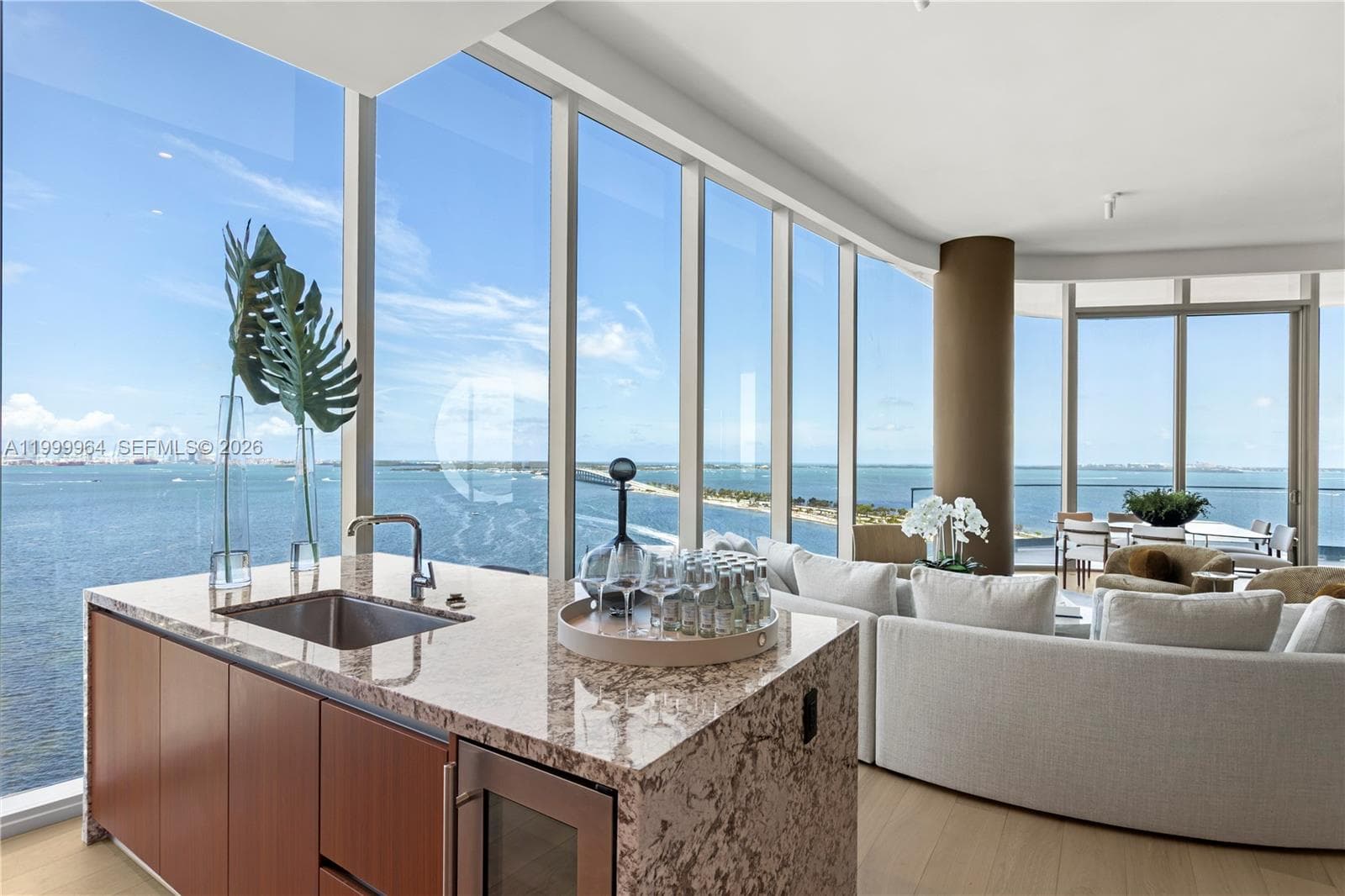 175 SE 25th Rd # 1501, Miami FL 33129 — 14