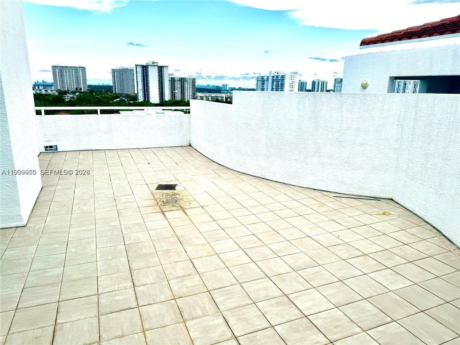 3131 NE 188th St # 1213, Aventura FL 33180 — 17