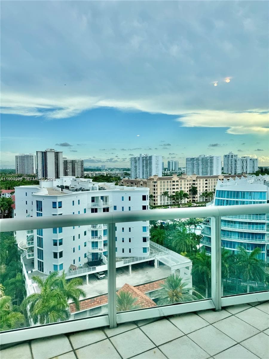 3131 NE 188th St # 1213, Aventura FL 33180 — 22