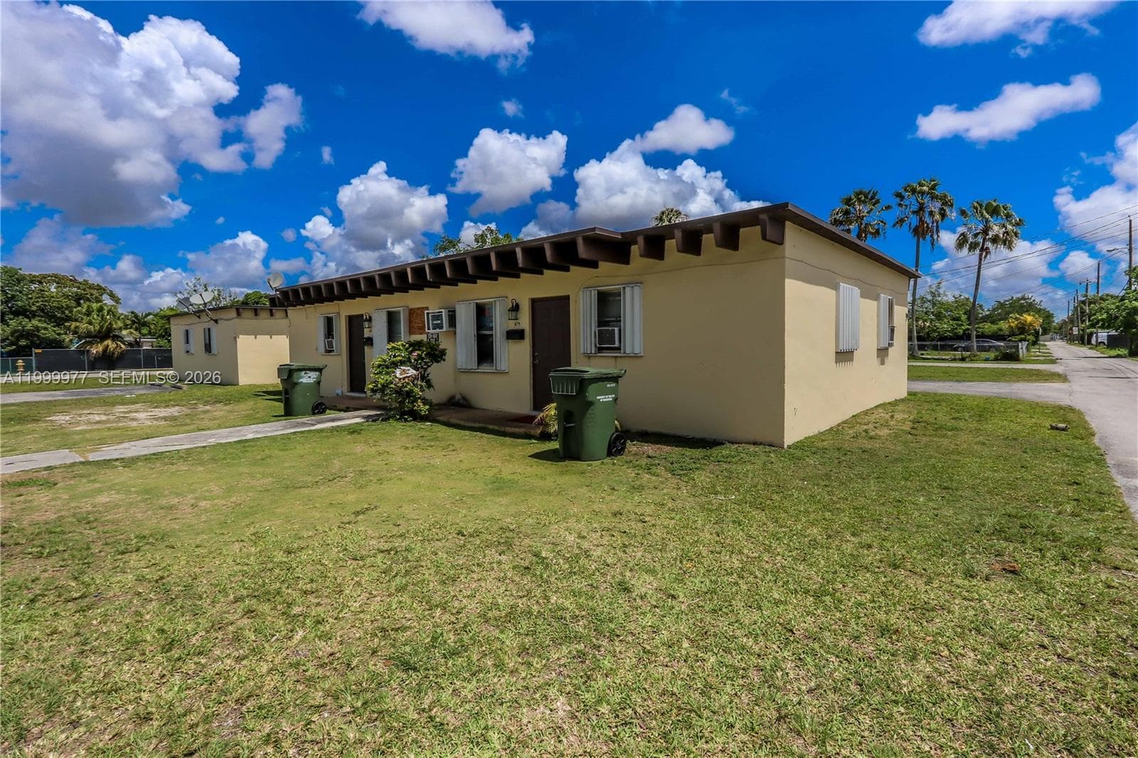 611 SW 8th Ave, Homestead FL 33030 — 3