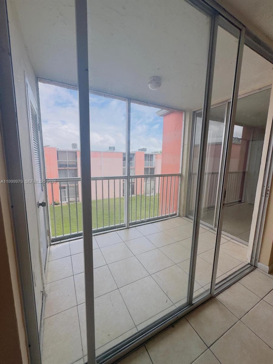 19841 SW 114th Ave # 310, Miami FL 33157 — 11