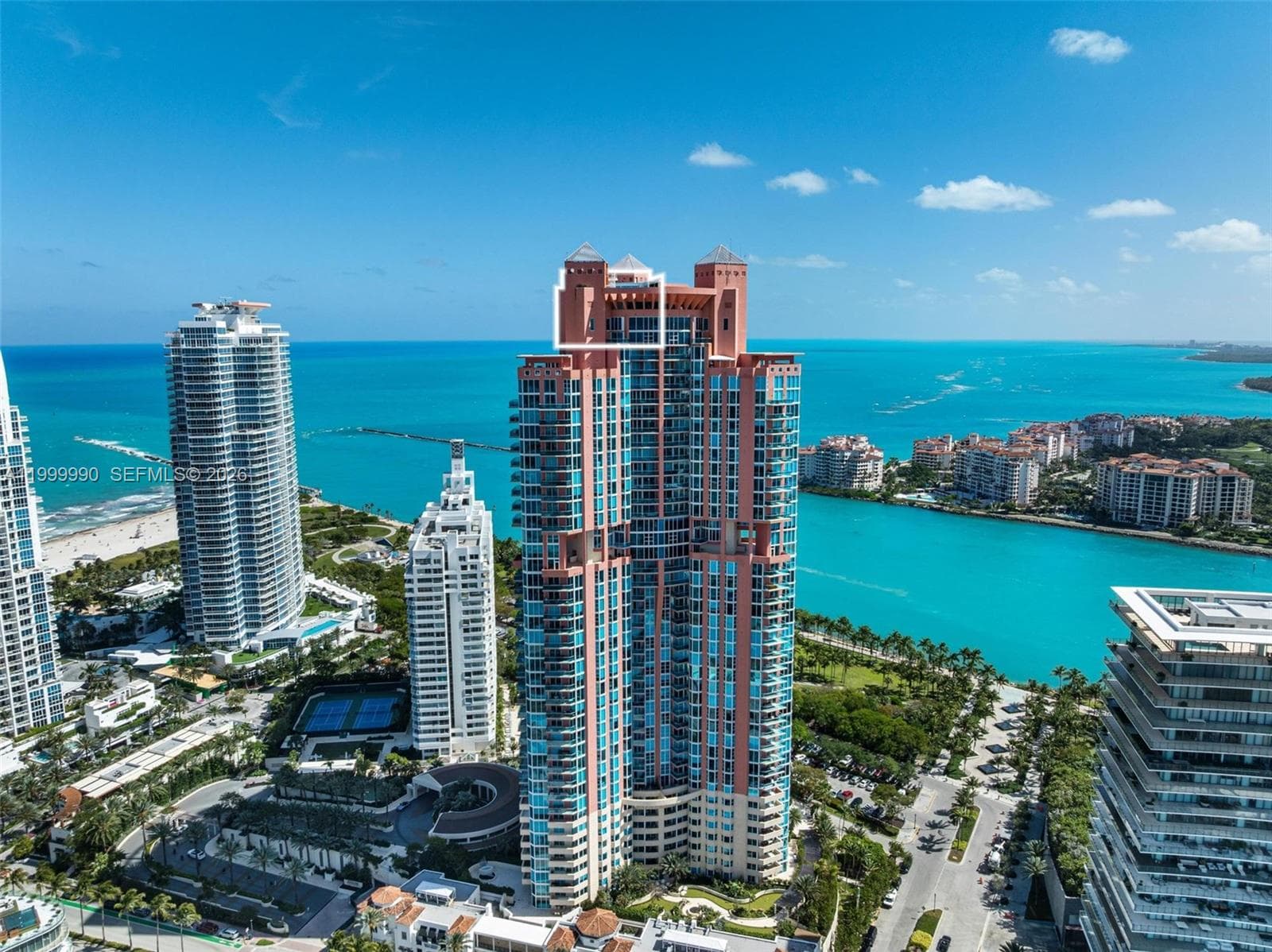 300 S Pointe Dr # 5, Miami Beach FL 33139 — 72