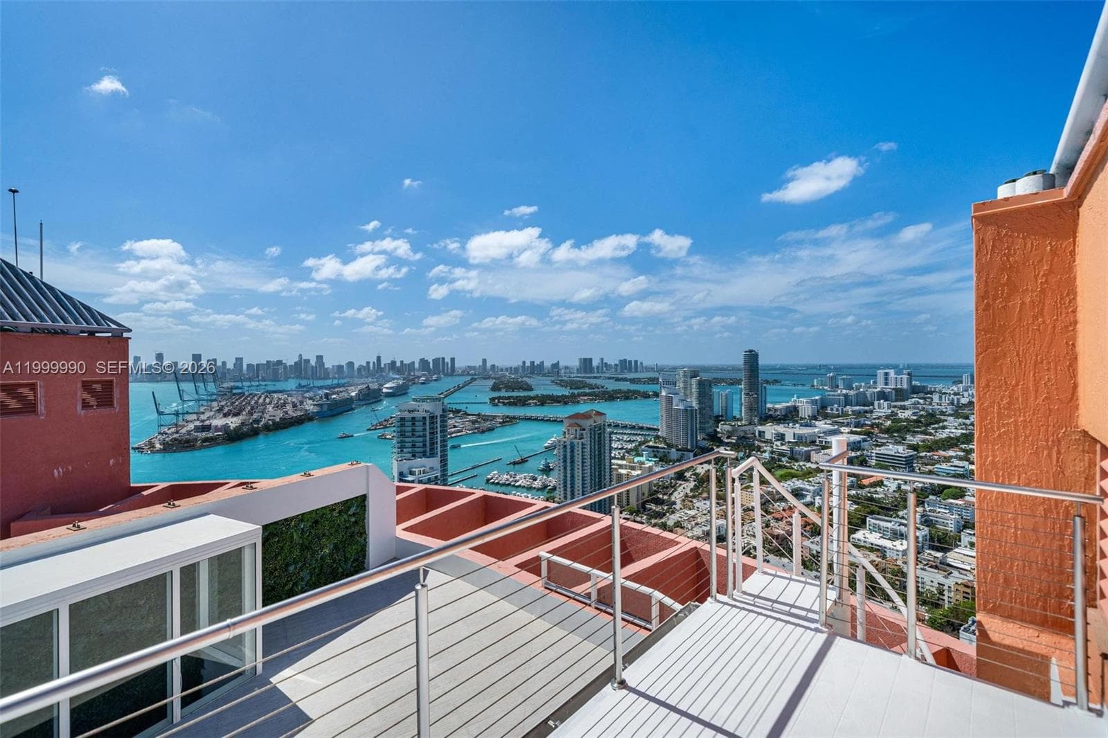 300 S Pointe Dr # 5, Miami Beach FL 33139 — 57