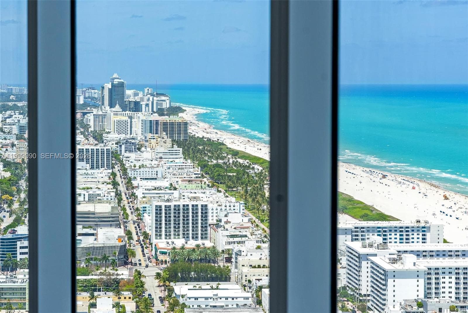 300 S Pointe Dr # 5, Miami Beach FL 33139 — 77