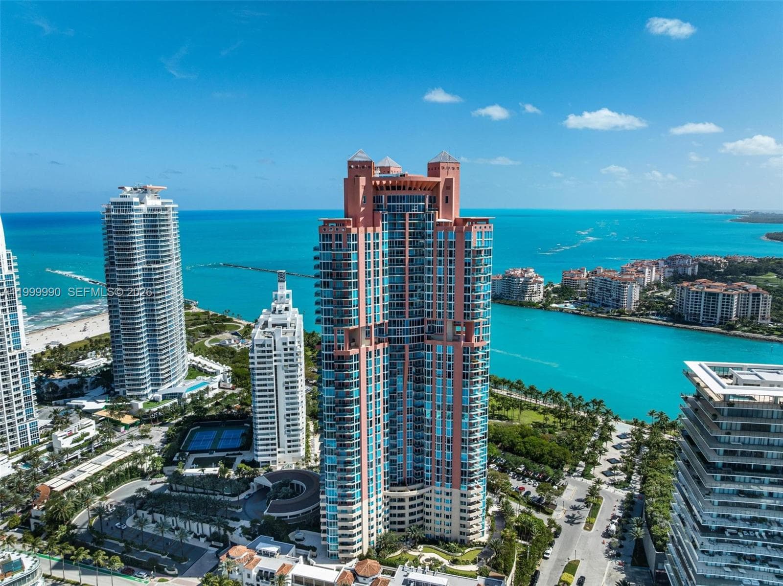 300 S Pointe Dr # 5, Miami Beach FL 33139 — 73