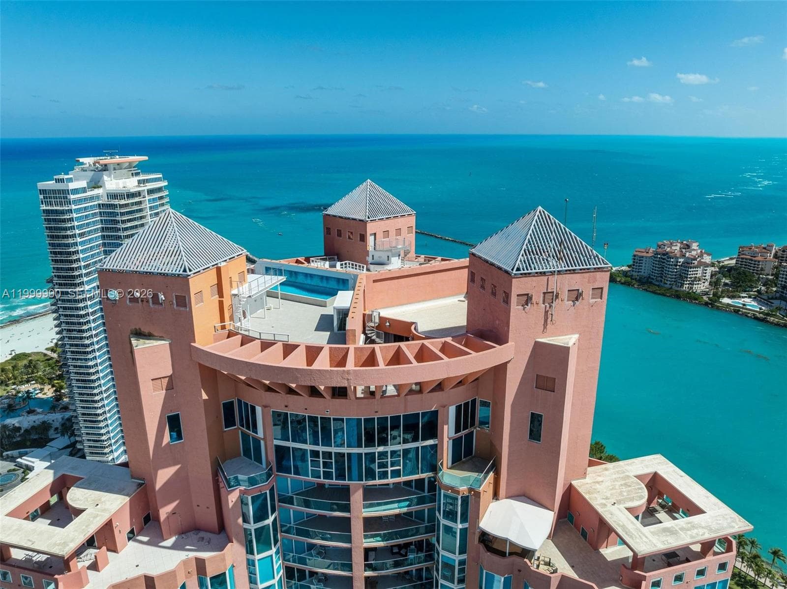 300 S Pointe Dr # 5, Miami Beach FL 33139 — 65