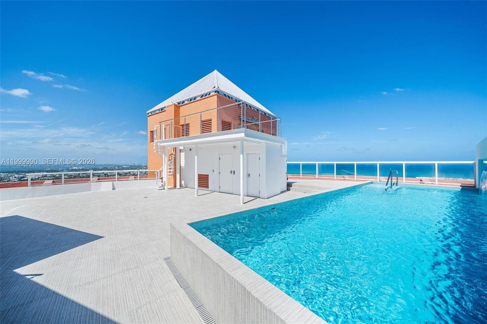 300 S Pointe Dr # 5, Miami Beach FL 33139 — 54