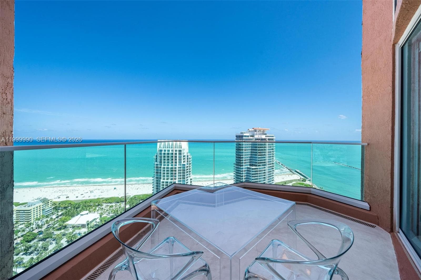 300 S Pointe Dr # 5, Miami Beach FL 33139 — 40