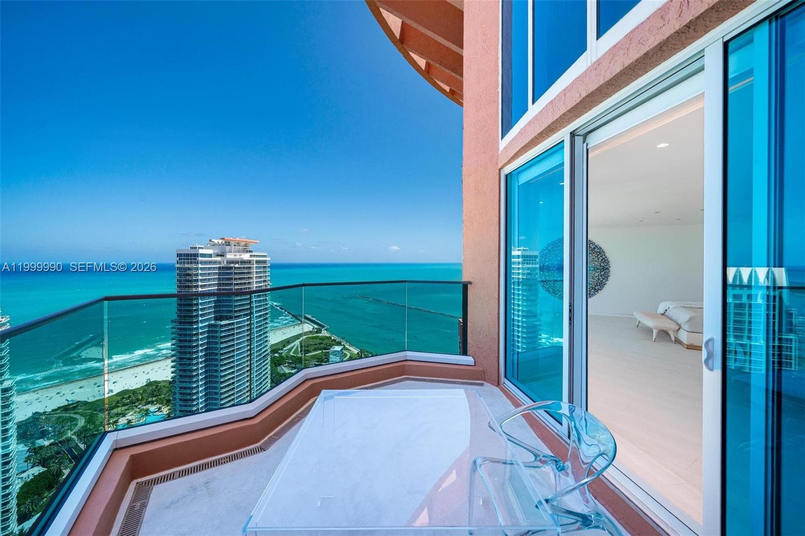 300 S Pointe Dr # 5, Miami Beach FL 33139 — 29