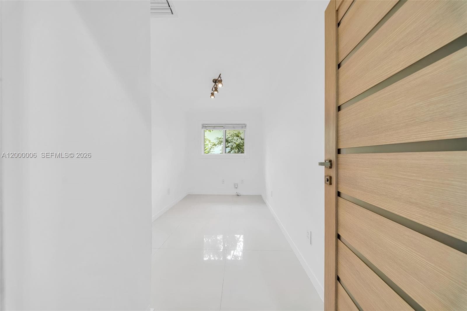1104 NE 85th St, Miami FL 33138 — 29