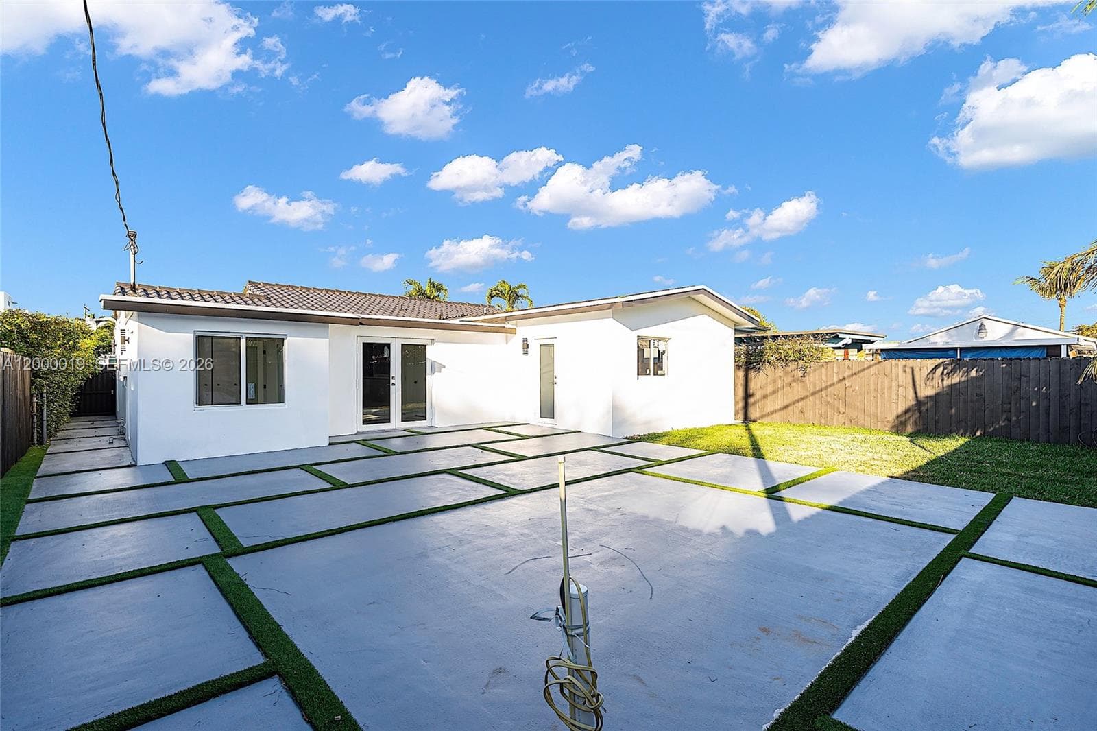 6540 SW 25th St, Miami FL 33155 — 50