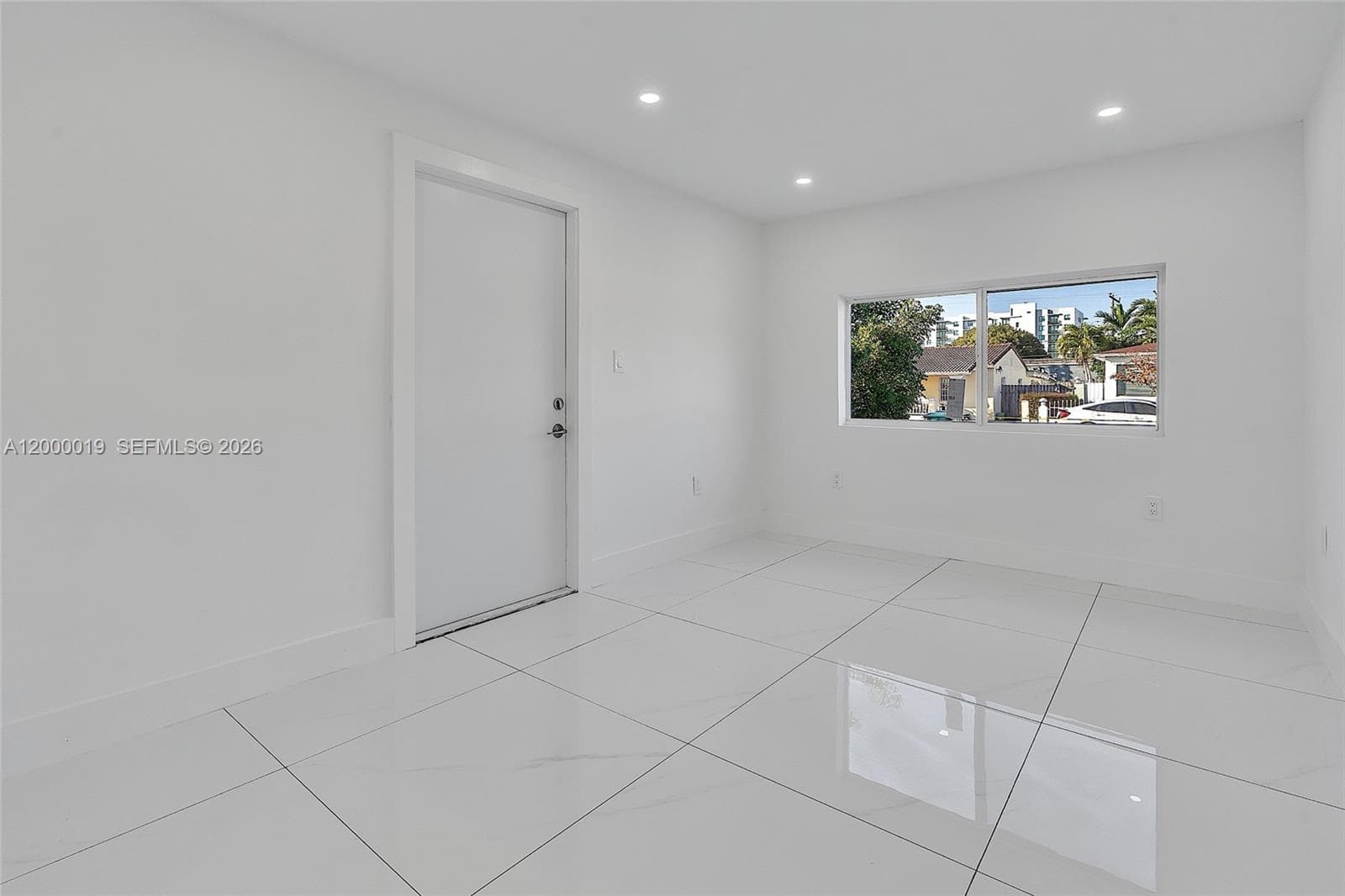 6540 SW 25th St, Miami FL 33155 — 40