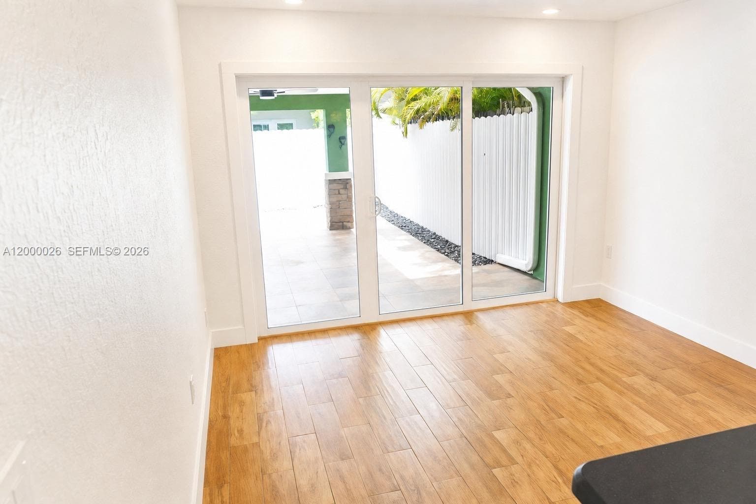20009 NW 80th Ave, Hialeah FL 33015 — 9
