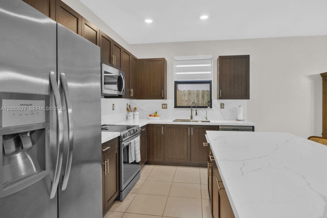 24970 SW 108th Ave, Homestead FL 33032 — 12
