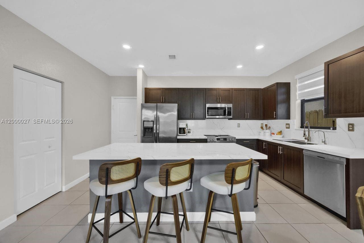 24970 SW 108th Ave, Homestead FL 33032 — 39