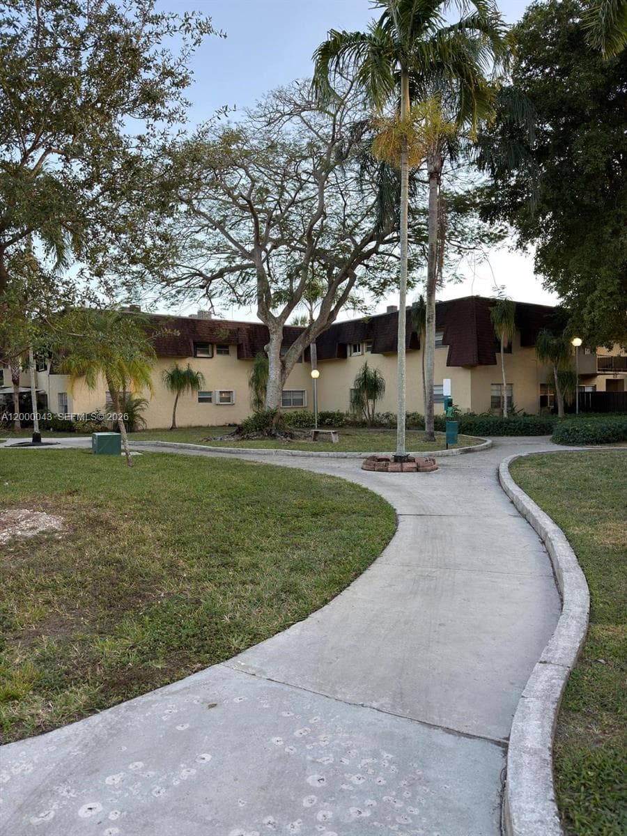 9108 SW 137th Ter # 3, Miami FL 33176 — 15
