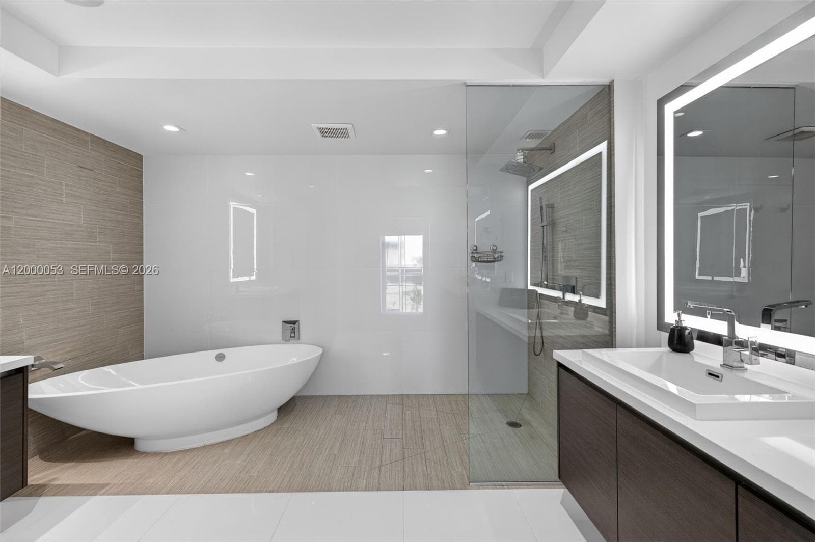 300 Sunny Isles Blvd # 807, Sunny Isles Beach FL 33160 — 42