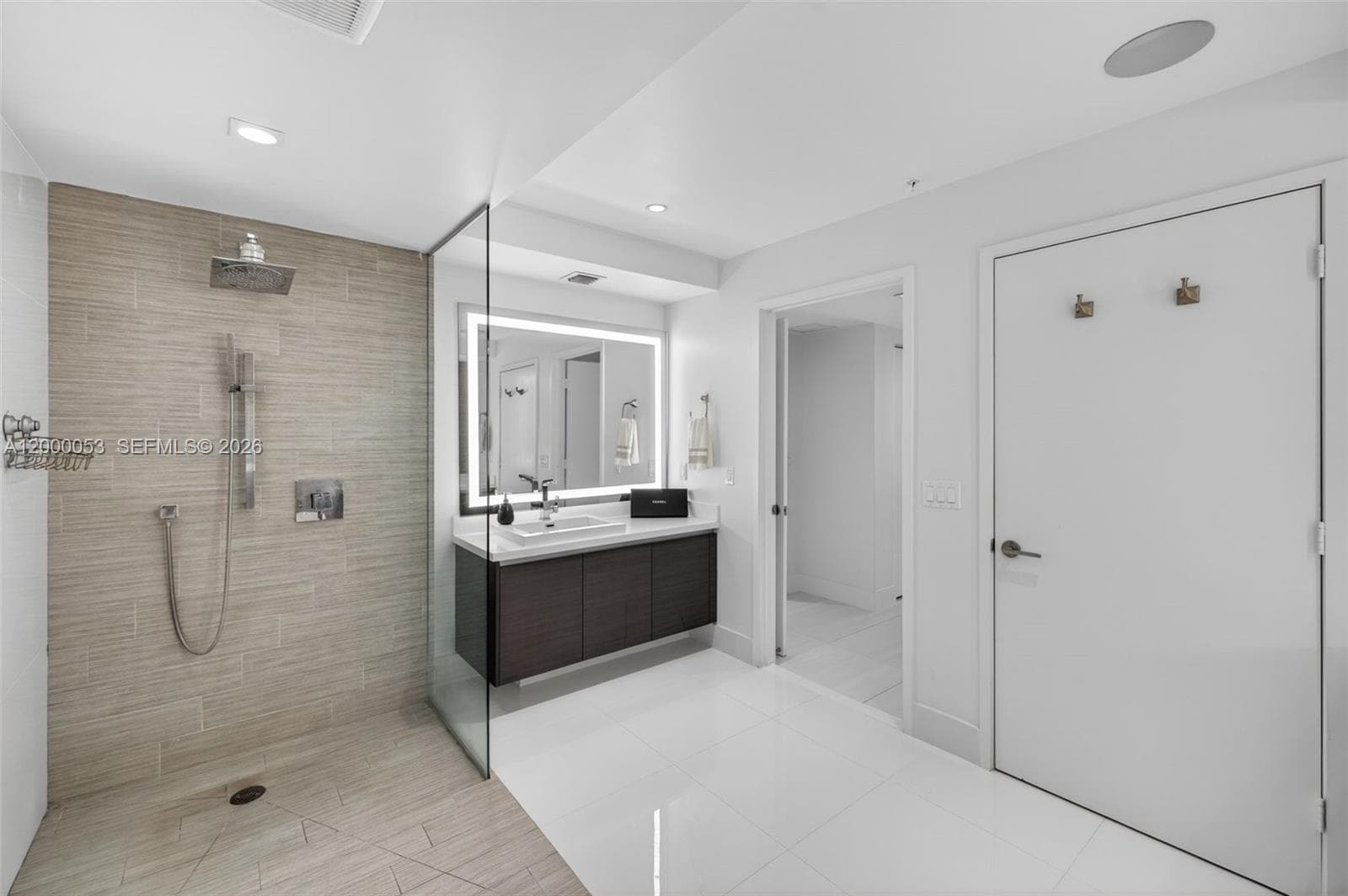 300 Sunny Isles Blvd # 807, Sunny Isles Beach FL 33160 — 46