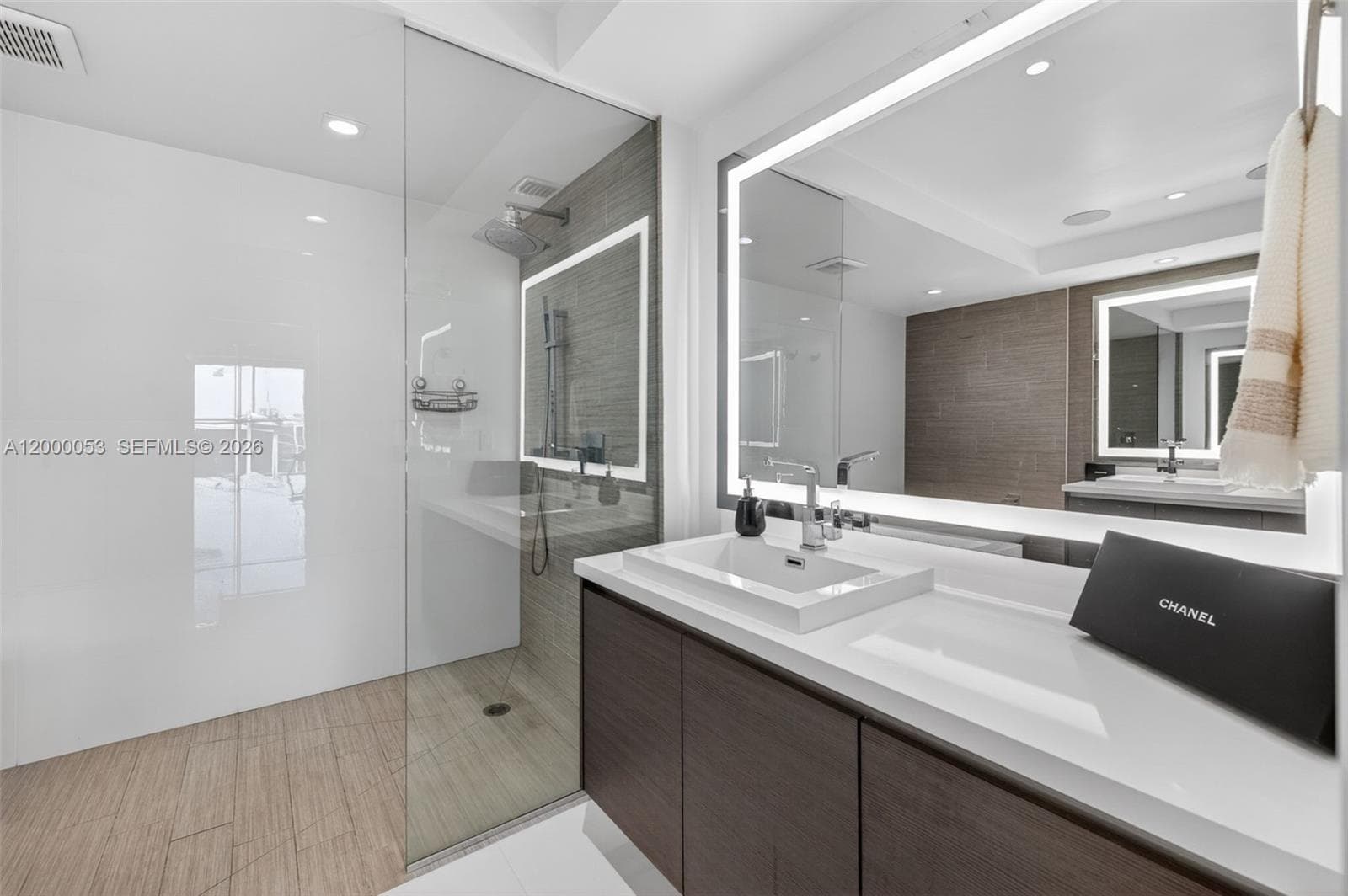 300 Sunny Isles Blvd # 807, Sunny Isles Beach FL 33160 — 47