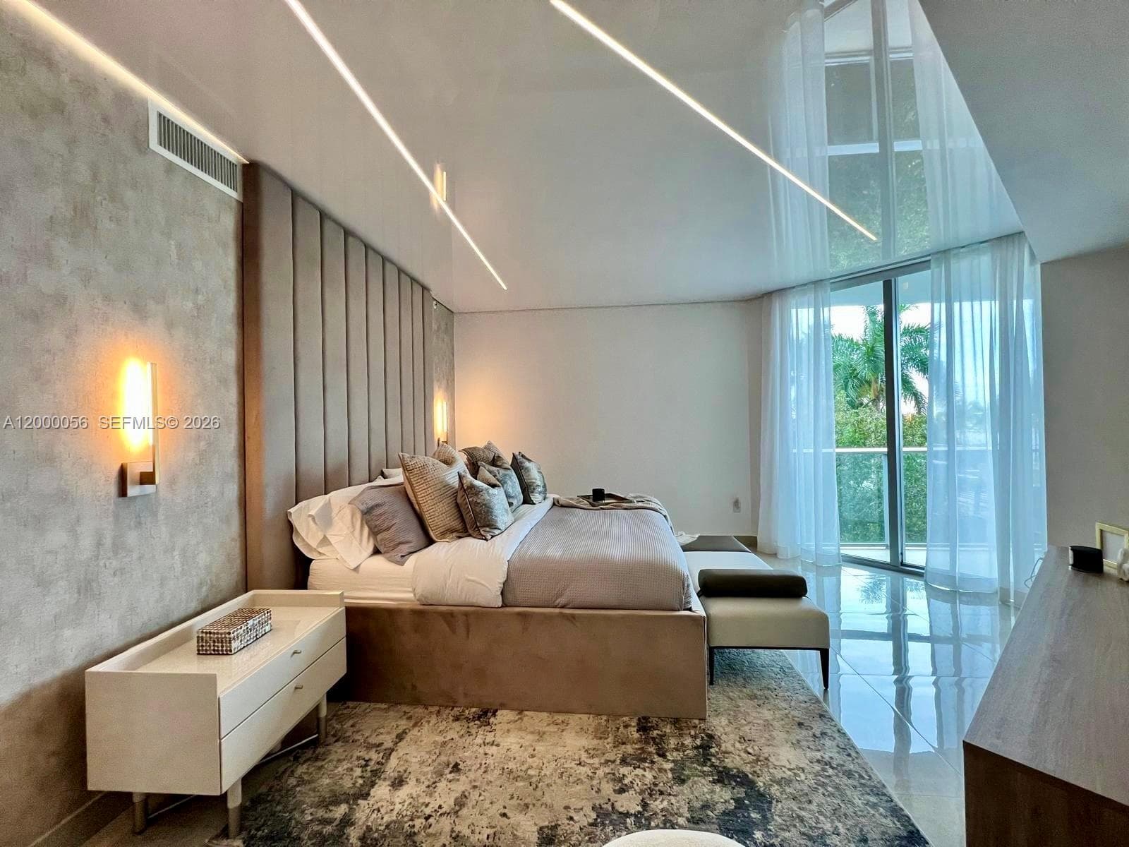 17301 Biscayne Blvd # 308, North Miami Beach FL 33160 — 10