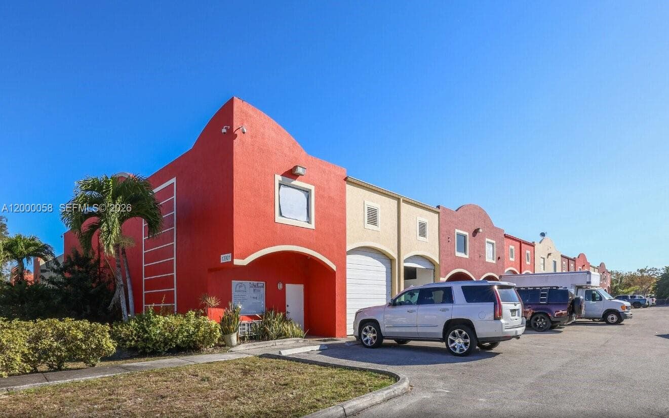 13941 SW 143rd Ct, Miami FL 33186 — 2