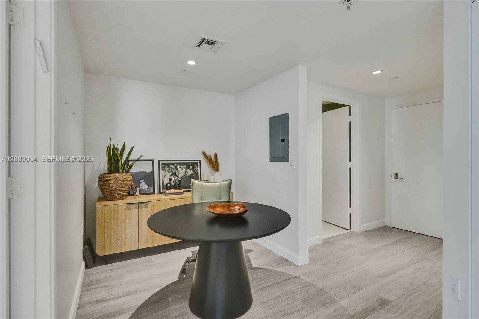 45 SW 9th St # 1803, Miami FL 33130 — 2