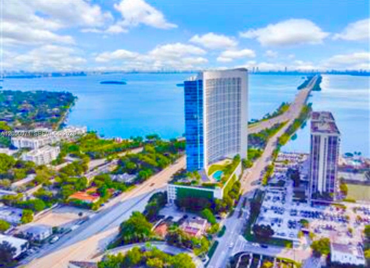 601 NE 36th St # 1103, Miami FL 33137 — 18