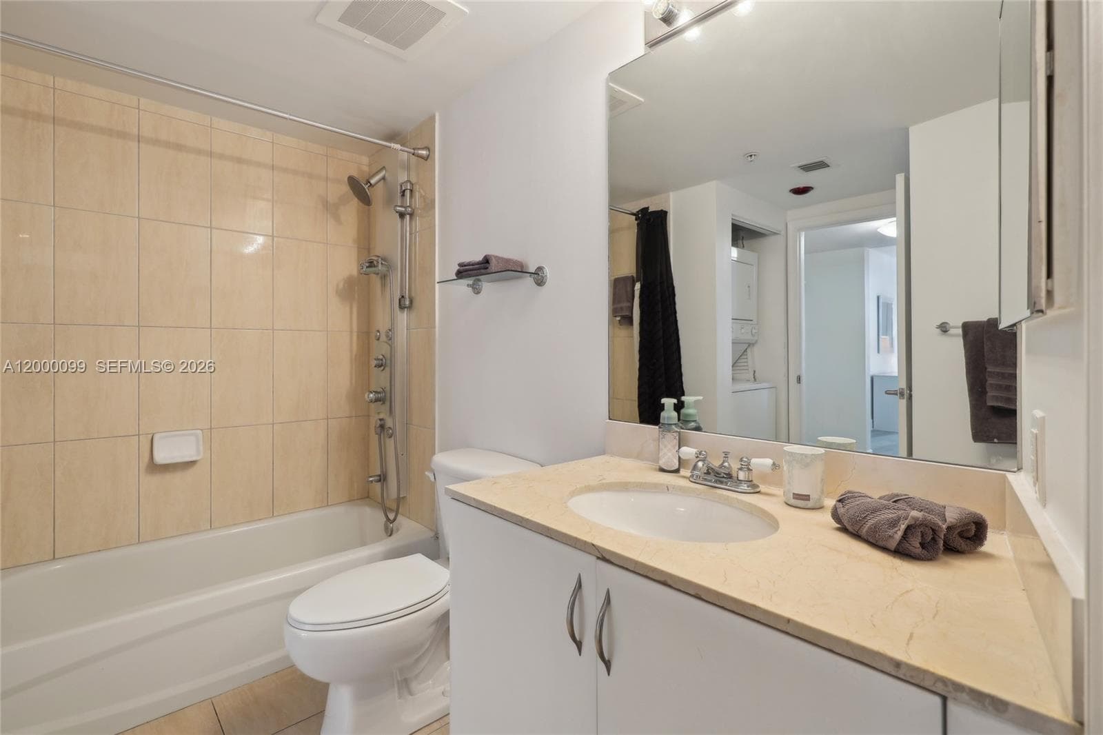 1750 N Bayshore Dr # 2805, Miami FL 33137 — 28